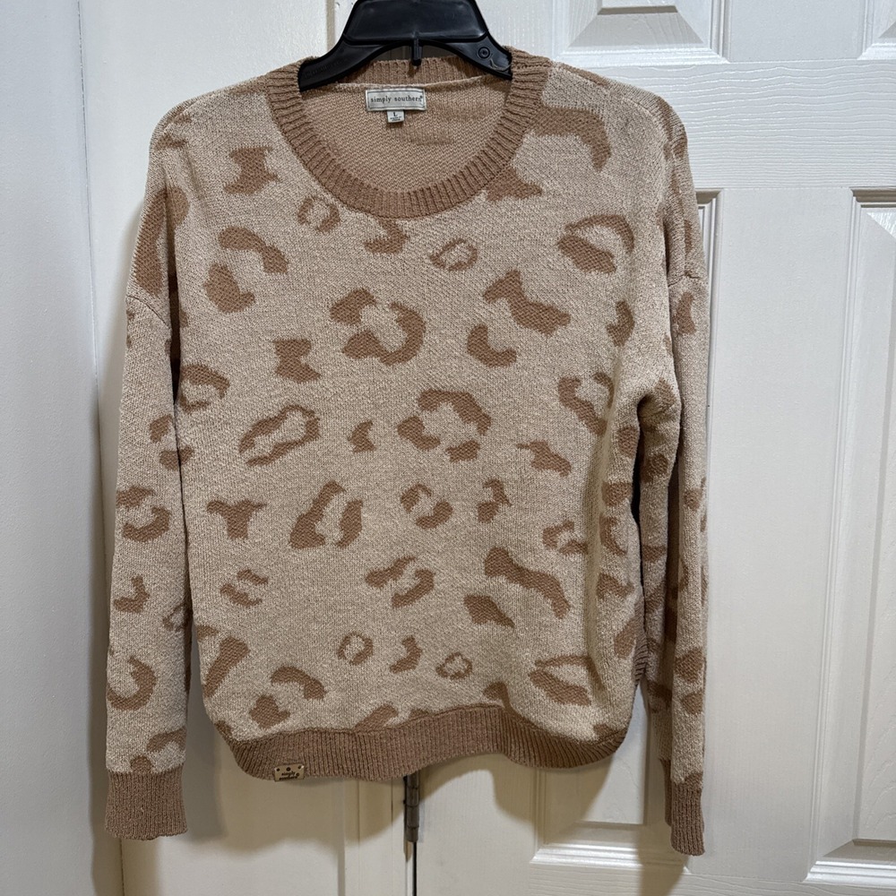 Simply Southern Leopard Print Long Sleeve Crop Sweater Large Cream & Tan Print